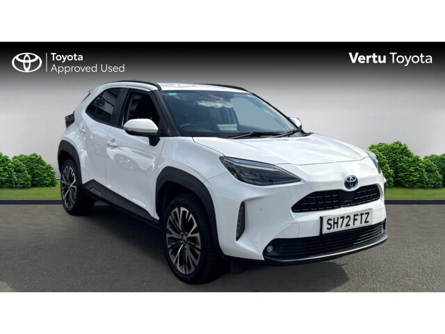 Main listing image - Toyota Yaris Cross