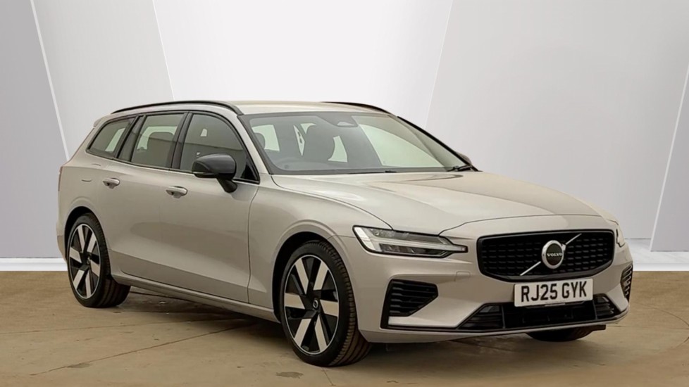 Main listing image - Volvo V60