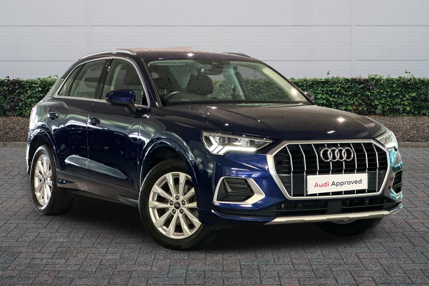 Main listing image - Audi Q3