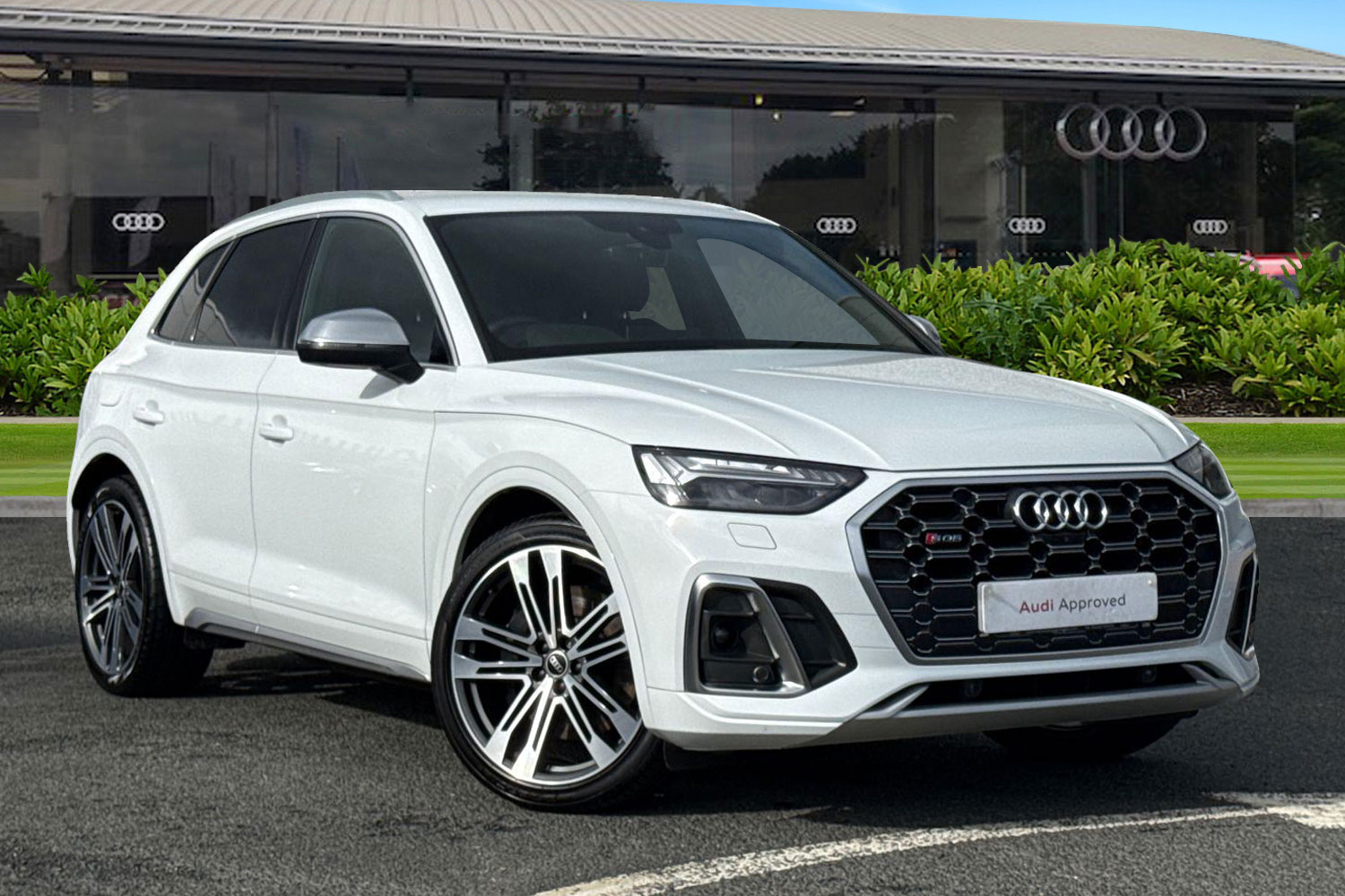 Main listing image - Audi Q5