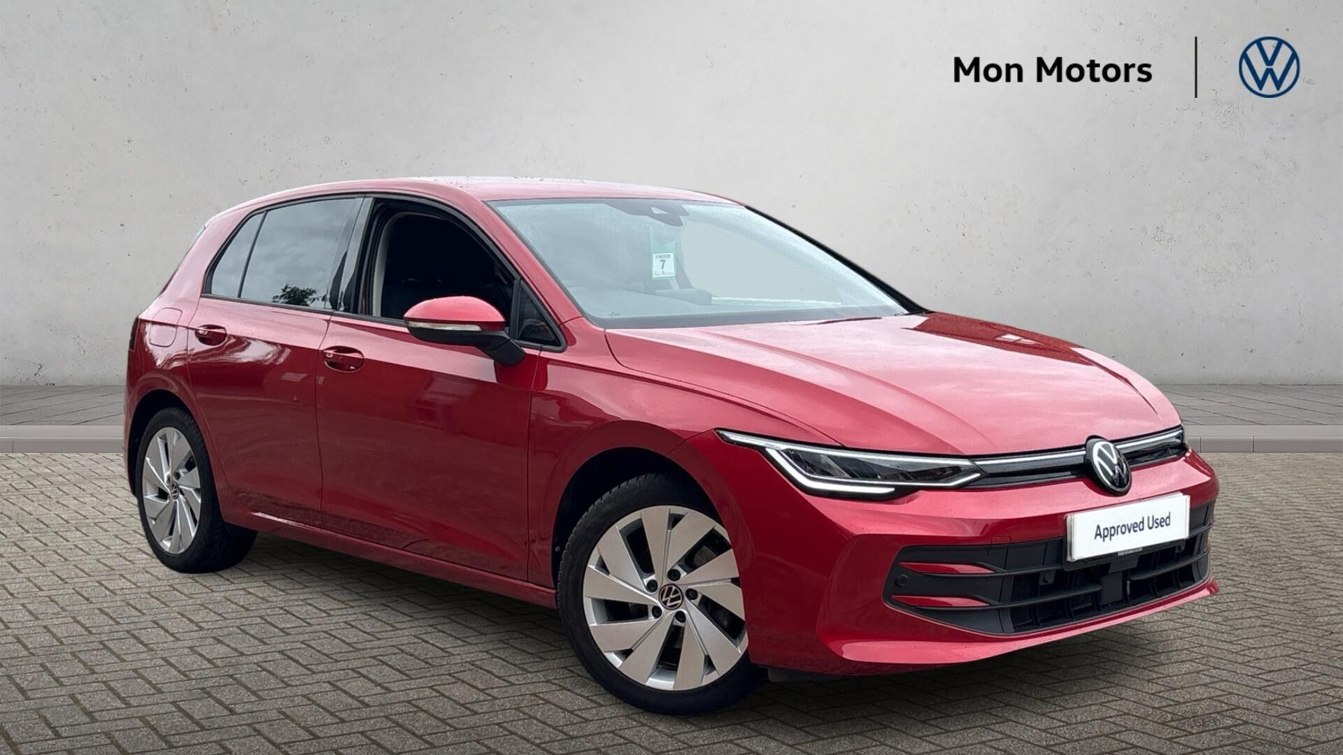 Main listing image - Volkswagen Golf