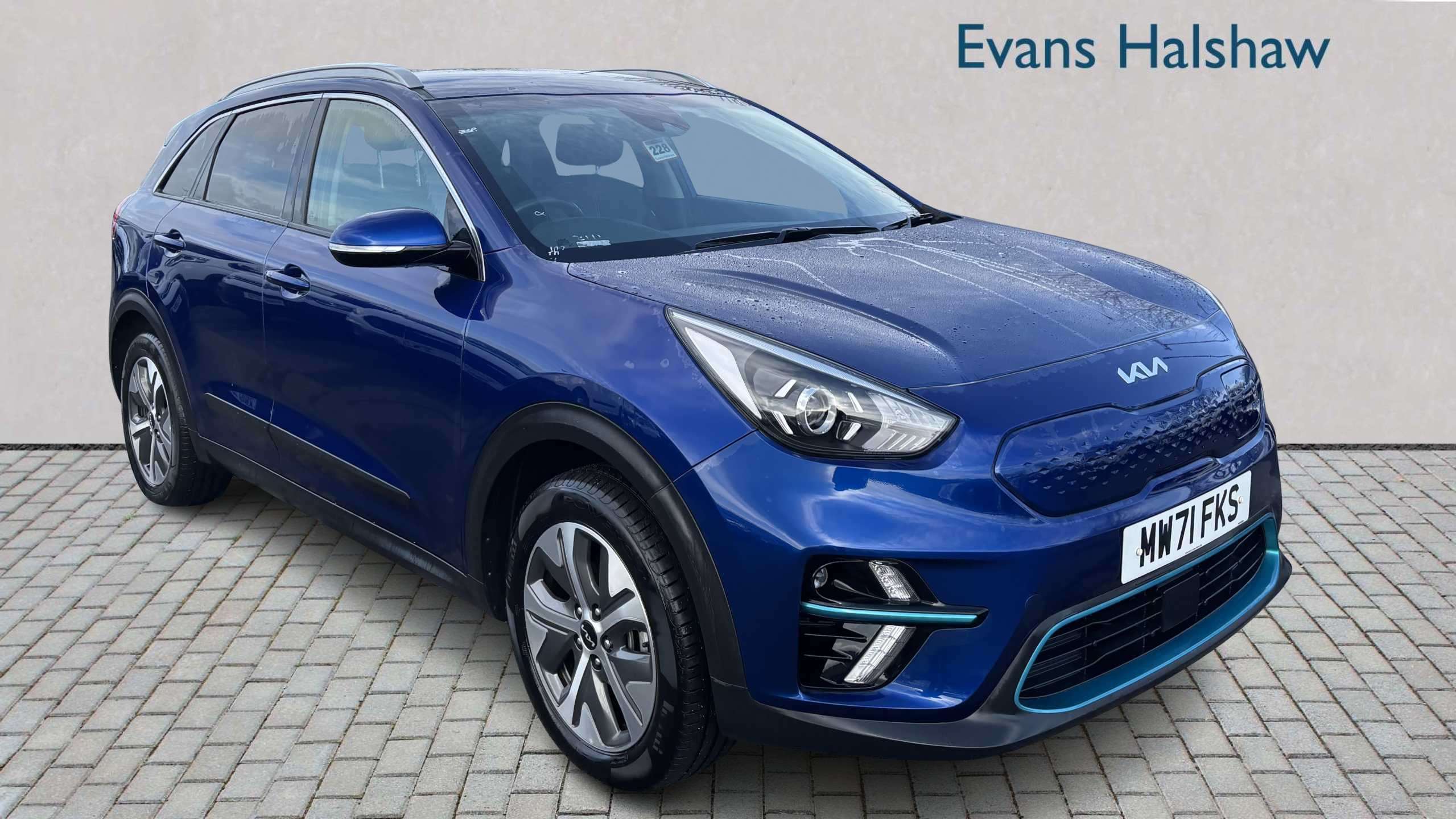 Main listing image - Kia e-Niro