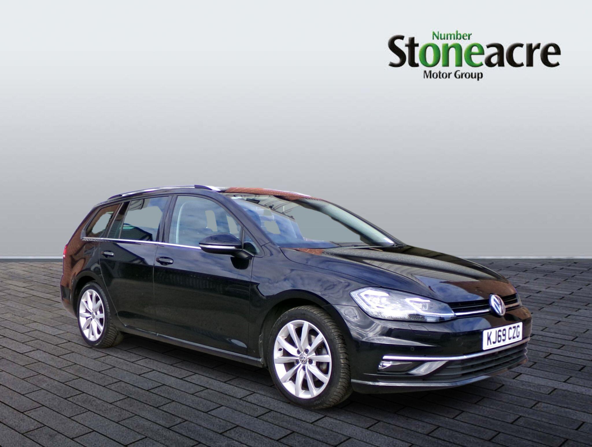 Main listing image - Volkswagen Golf Estate