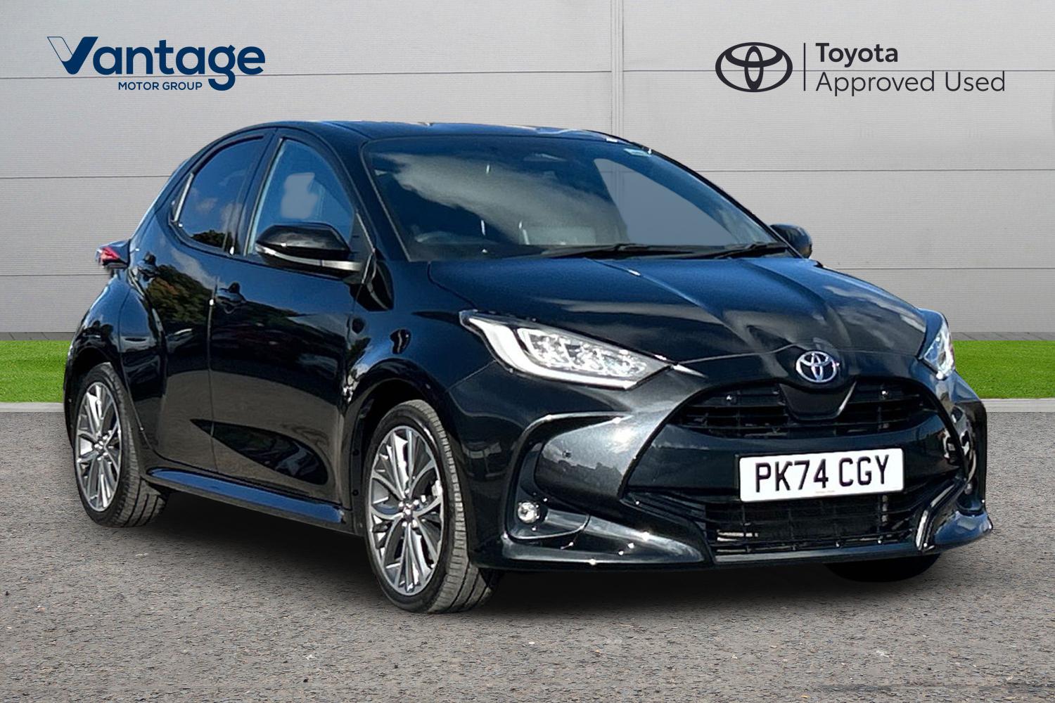 Main listing image - Toyota Yaris