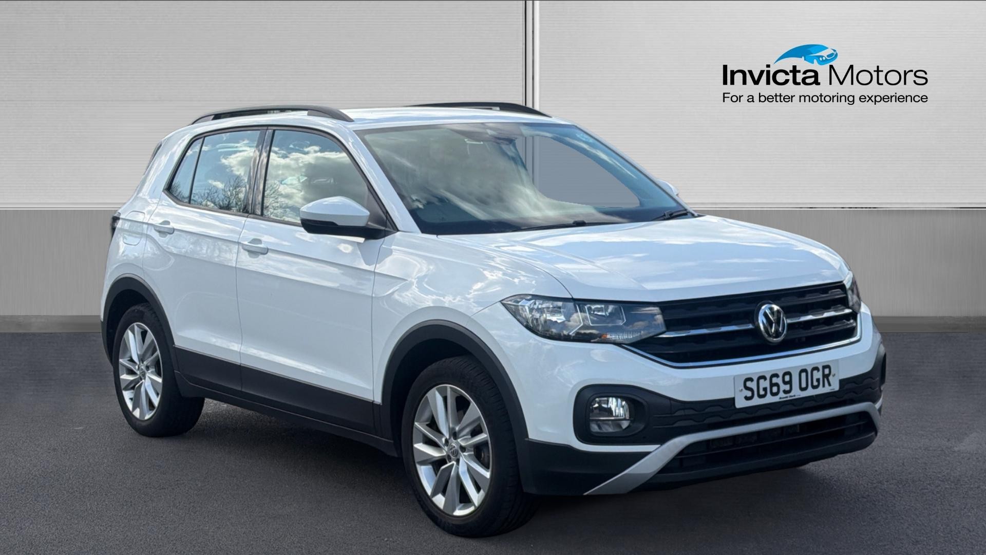 Main listing image - Volkswagen T-Cross