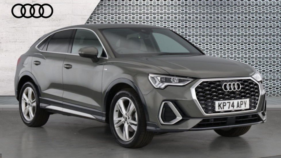 Main listing image - Audi Q3