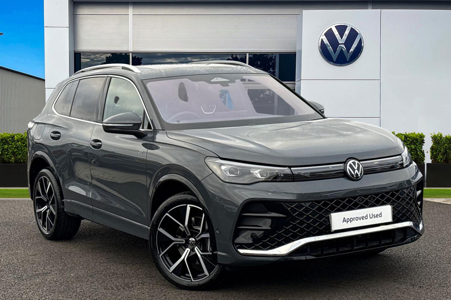 Main listing image - Volkswagen Tiguan