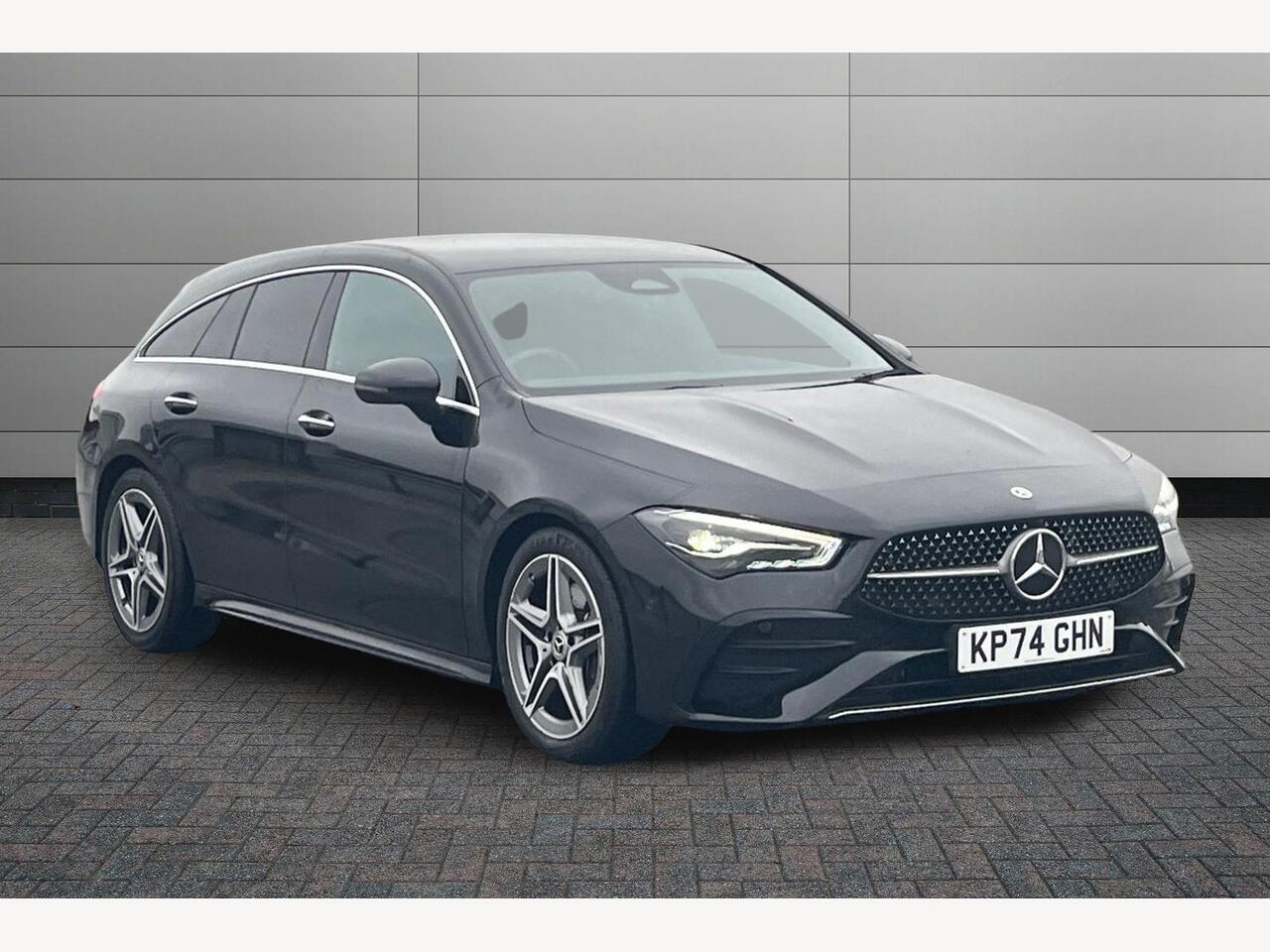 Main listing image - Mercedes-Benz CLA Shooting Brake