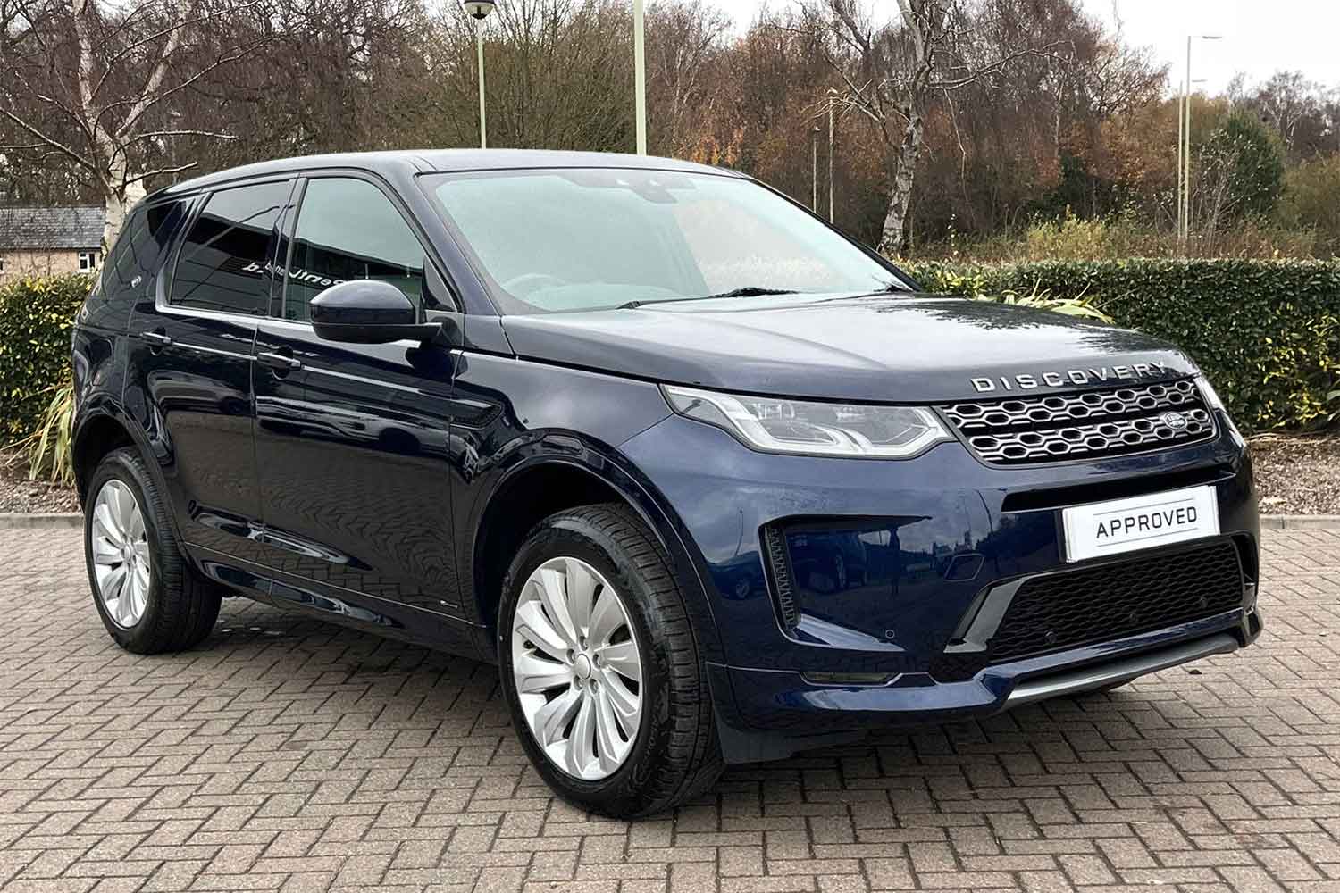 Main listing image - Land Rover Discovery Sport