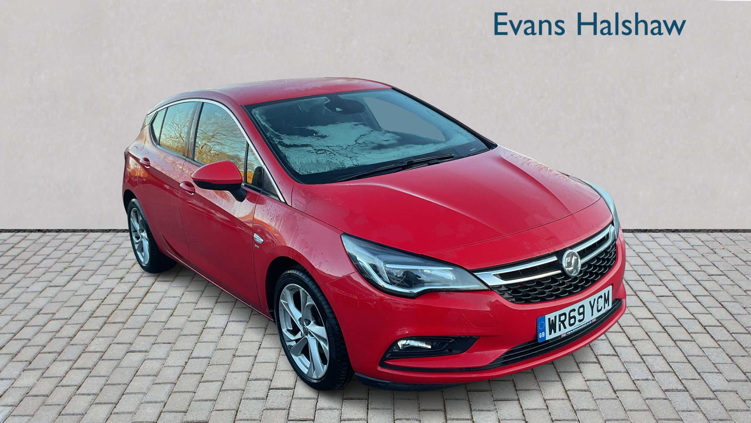 Main listing image - Vauxhall Astra
