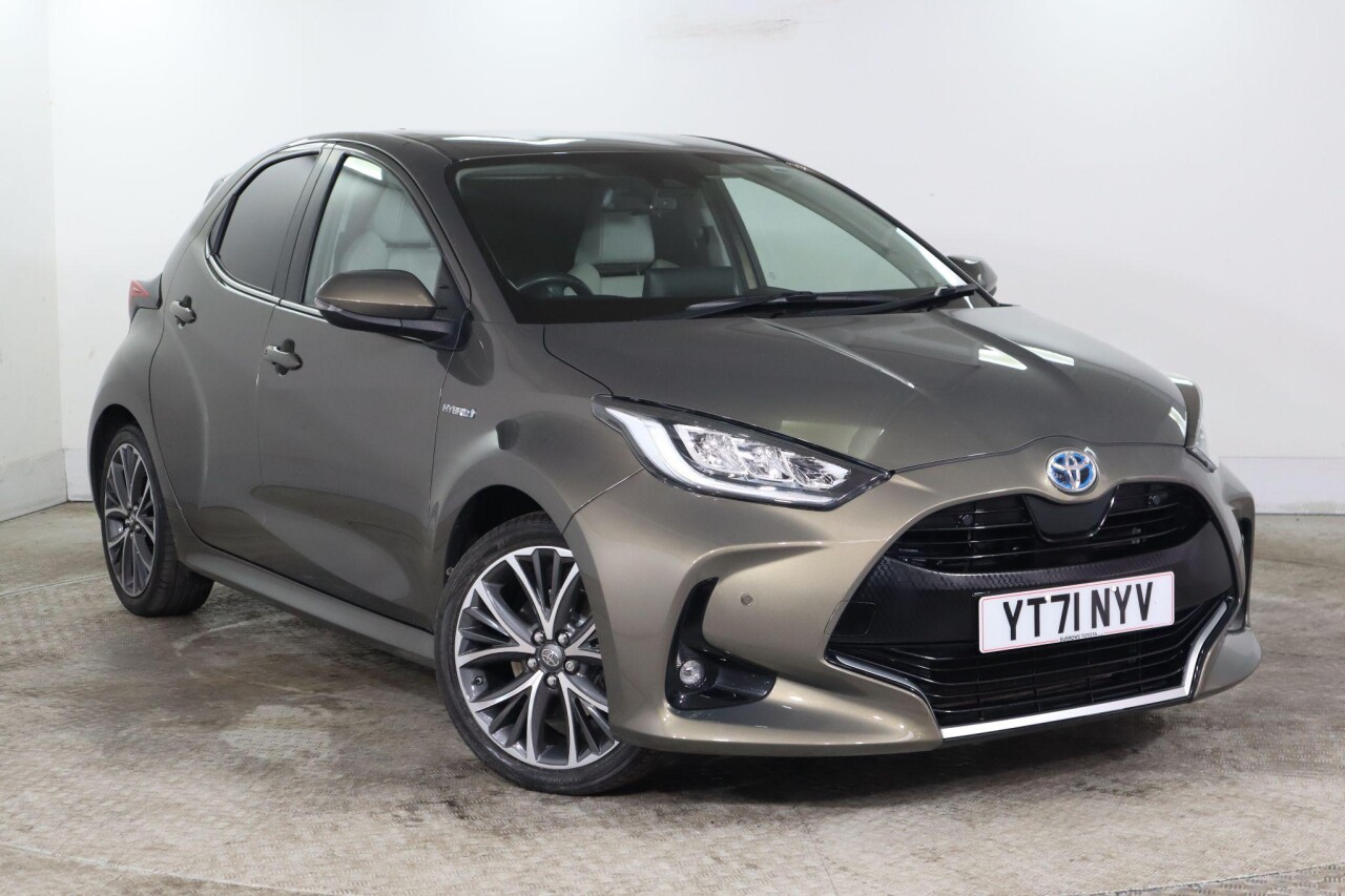 Main listing image - Toyota Yaris