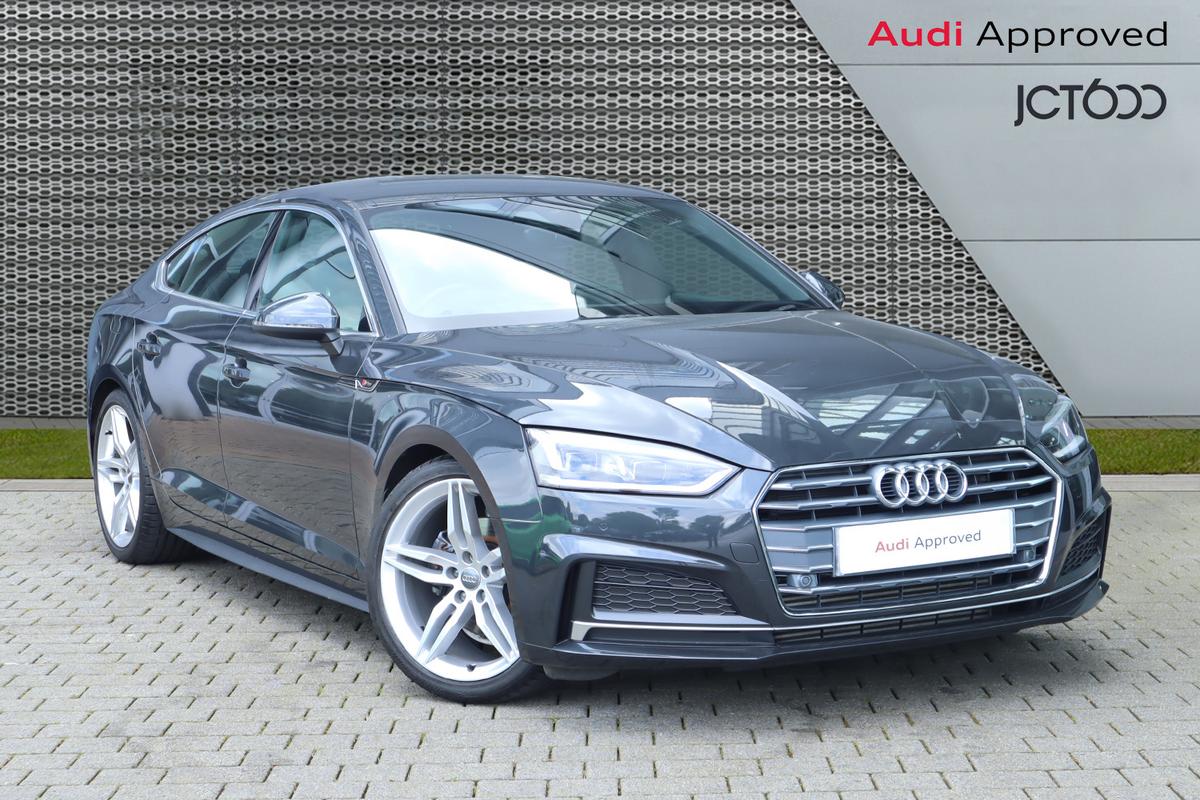 Main listing image - Audi A5