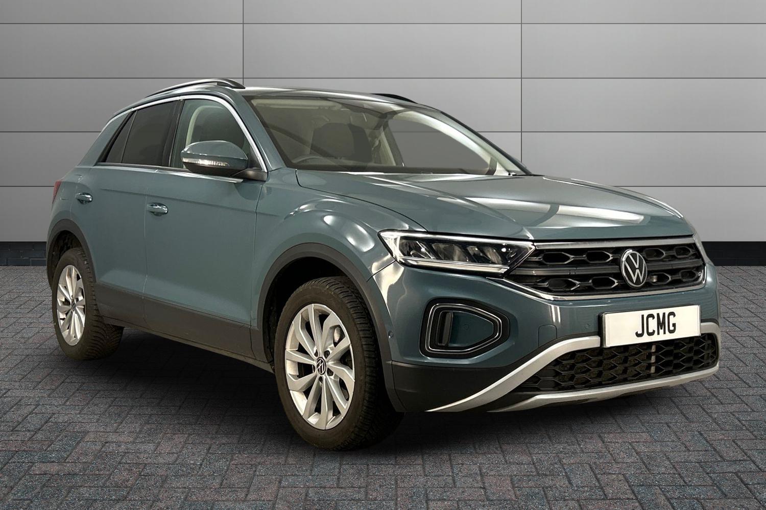 Main listing image - Volkswagen T-Roc