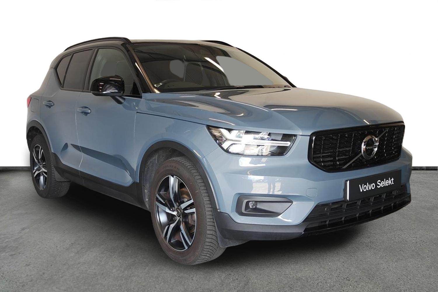 Main listing image - Volvo XC40