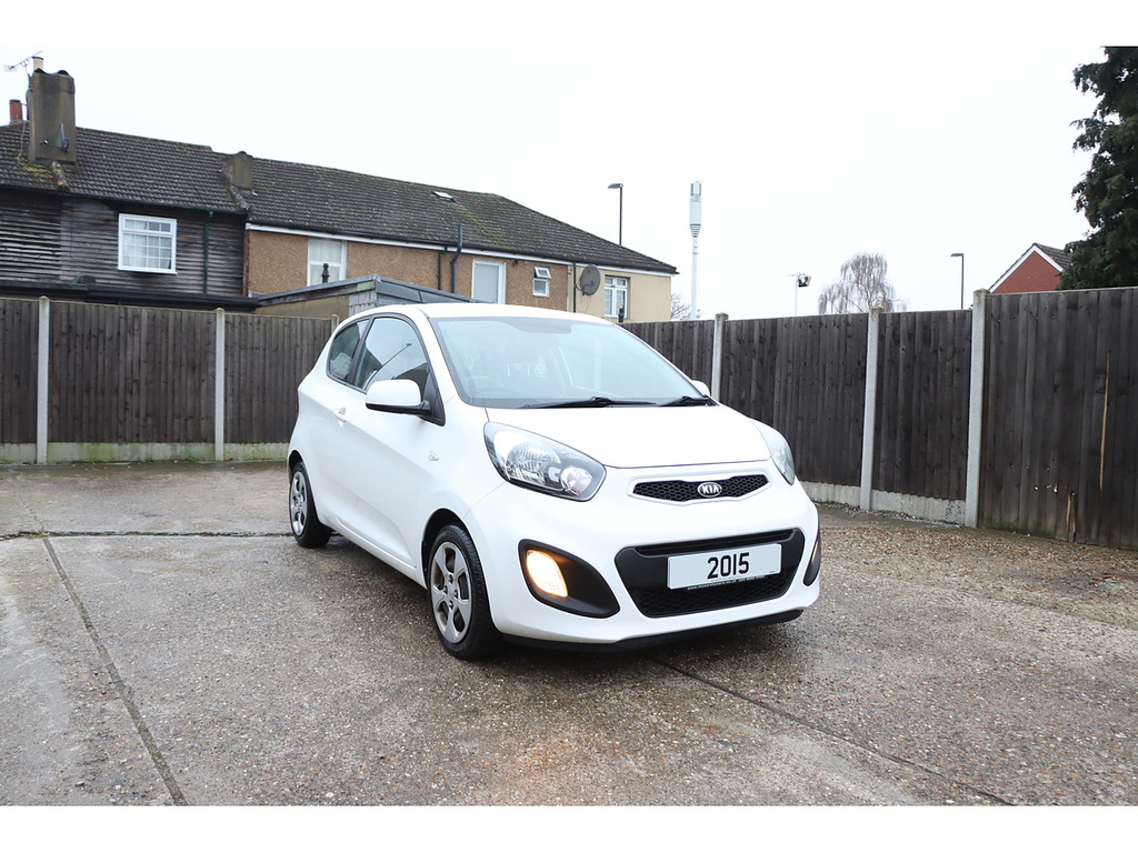 Main listing image - Kia Picanto