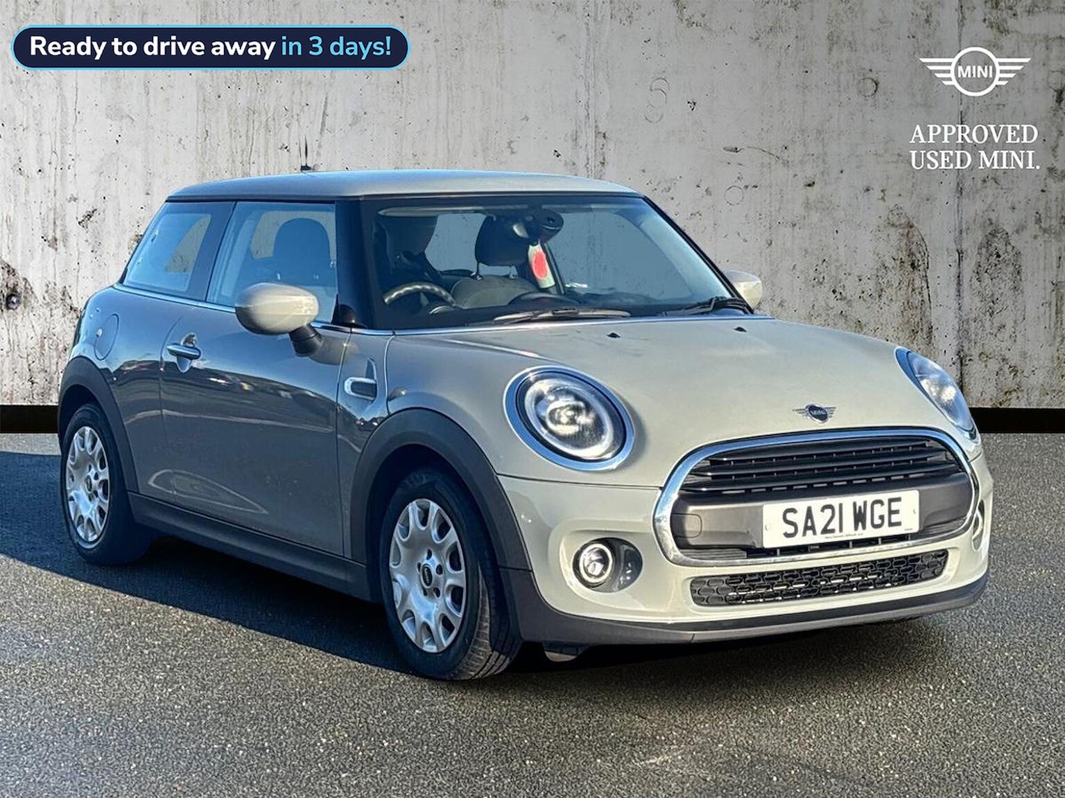 Main listing image - MINI Hatchback