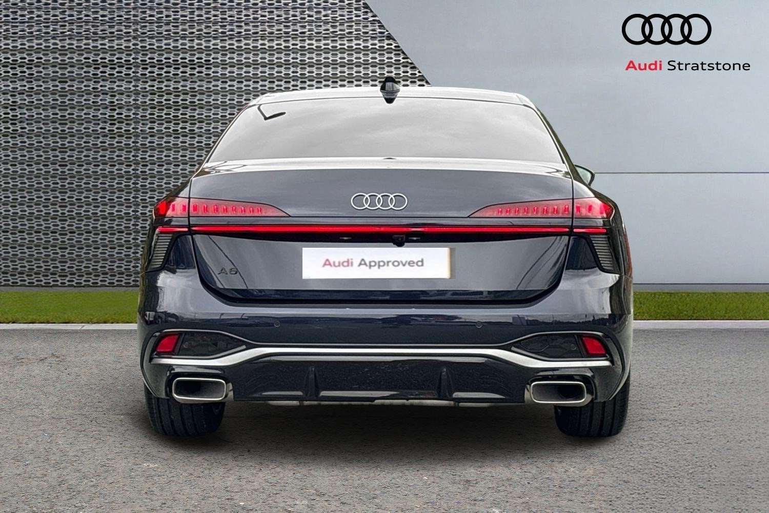 Main listing image - Audi A6