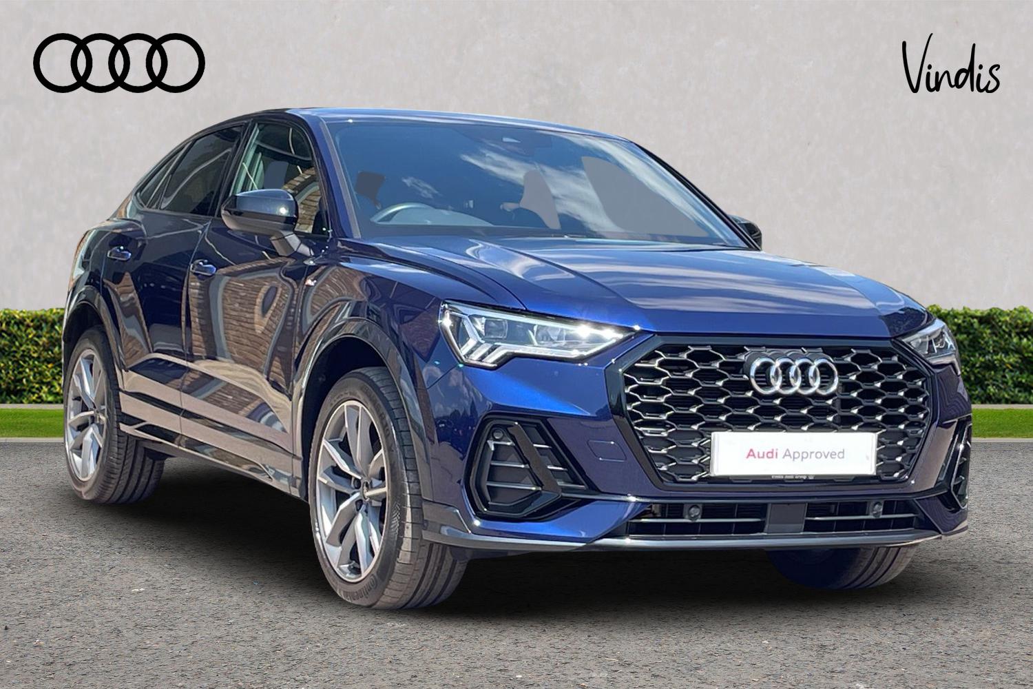 Main listing image - Audi Q3