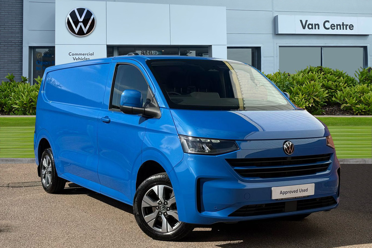 Main listing image - Volkswagen Transporter