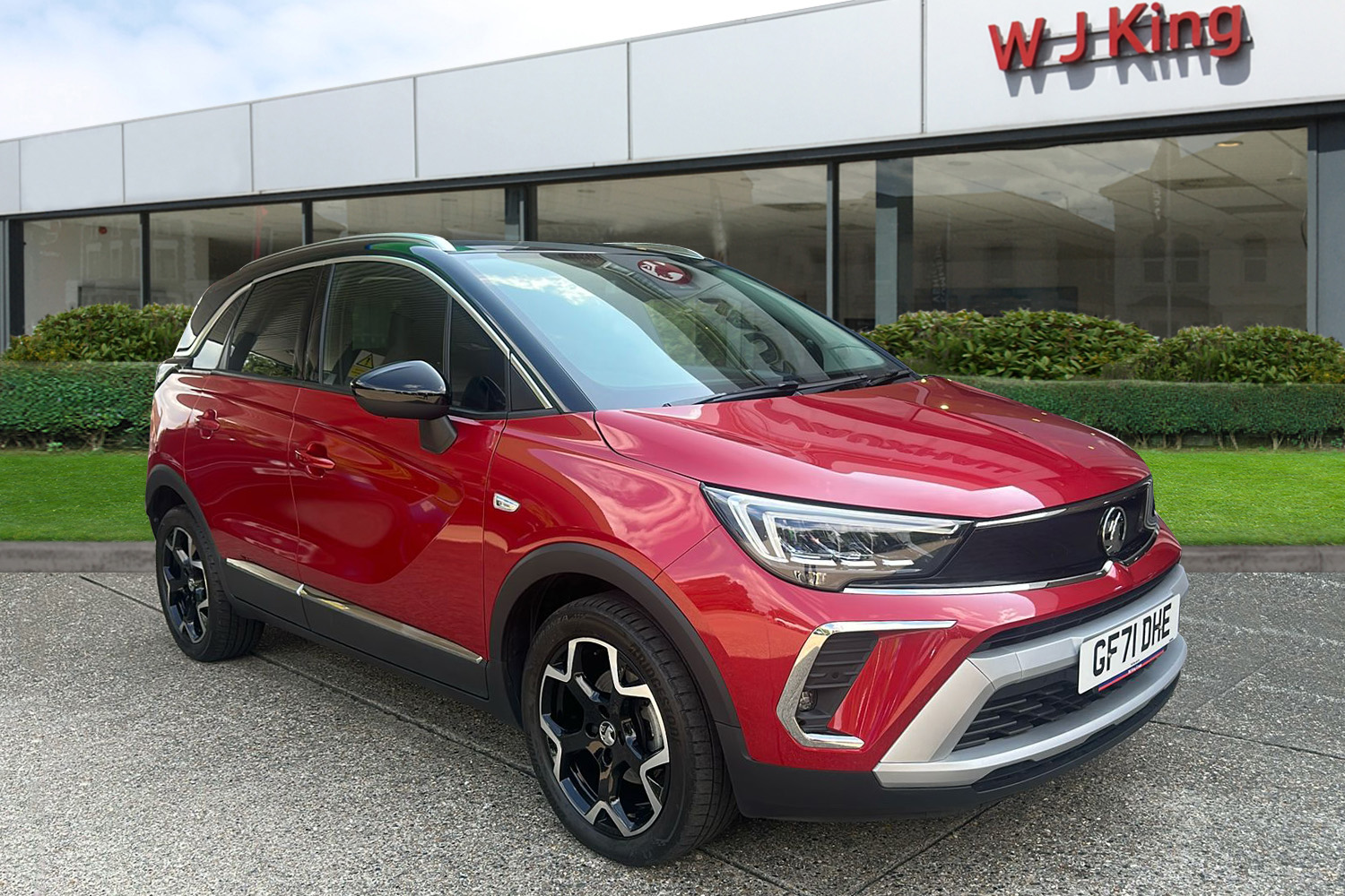 Main listing image - Vauxhall Crossland