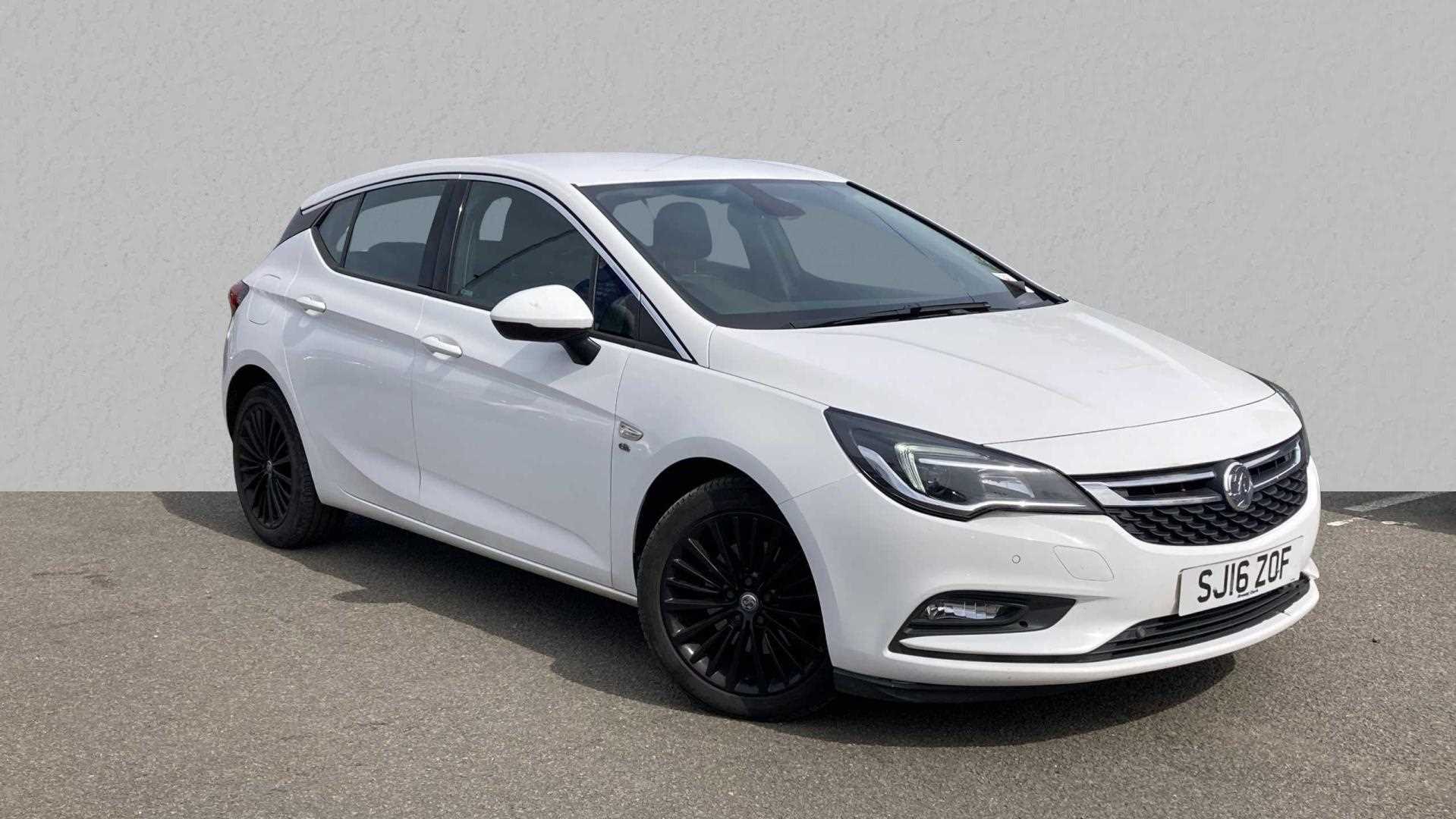 Main listing image - Vauxhall Astra