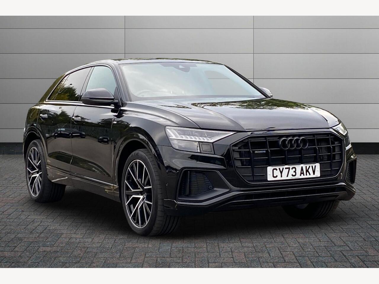 Main listing image - Audi Q8