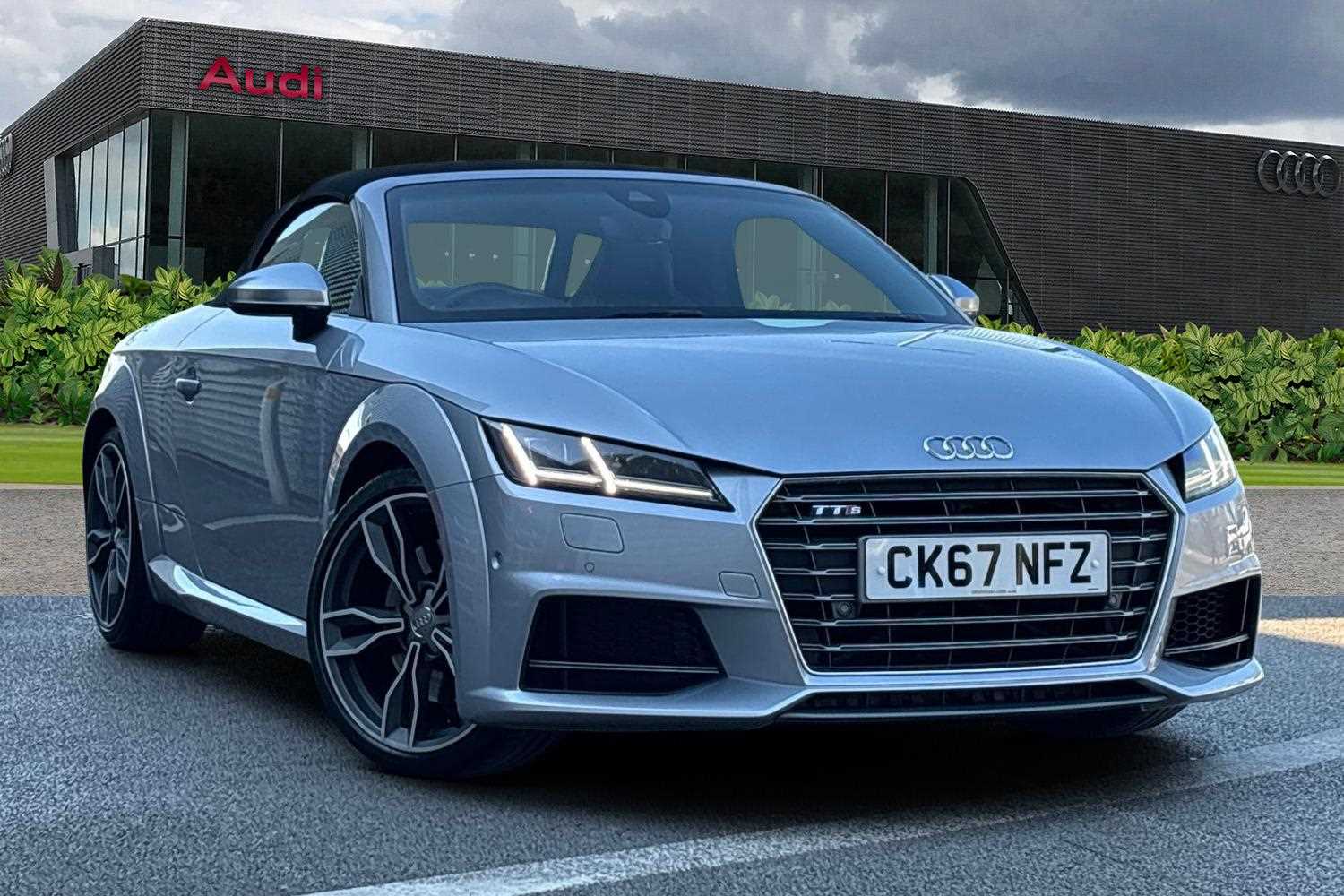 Main listing image - Audi TT S