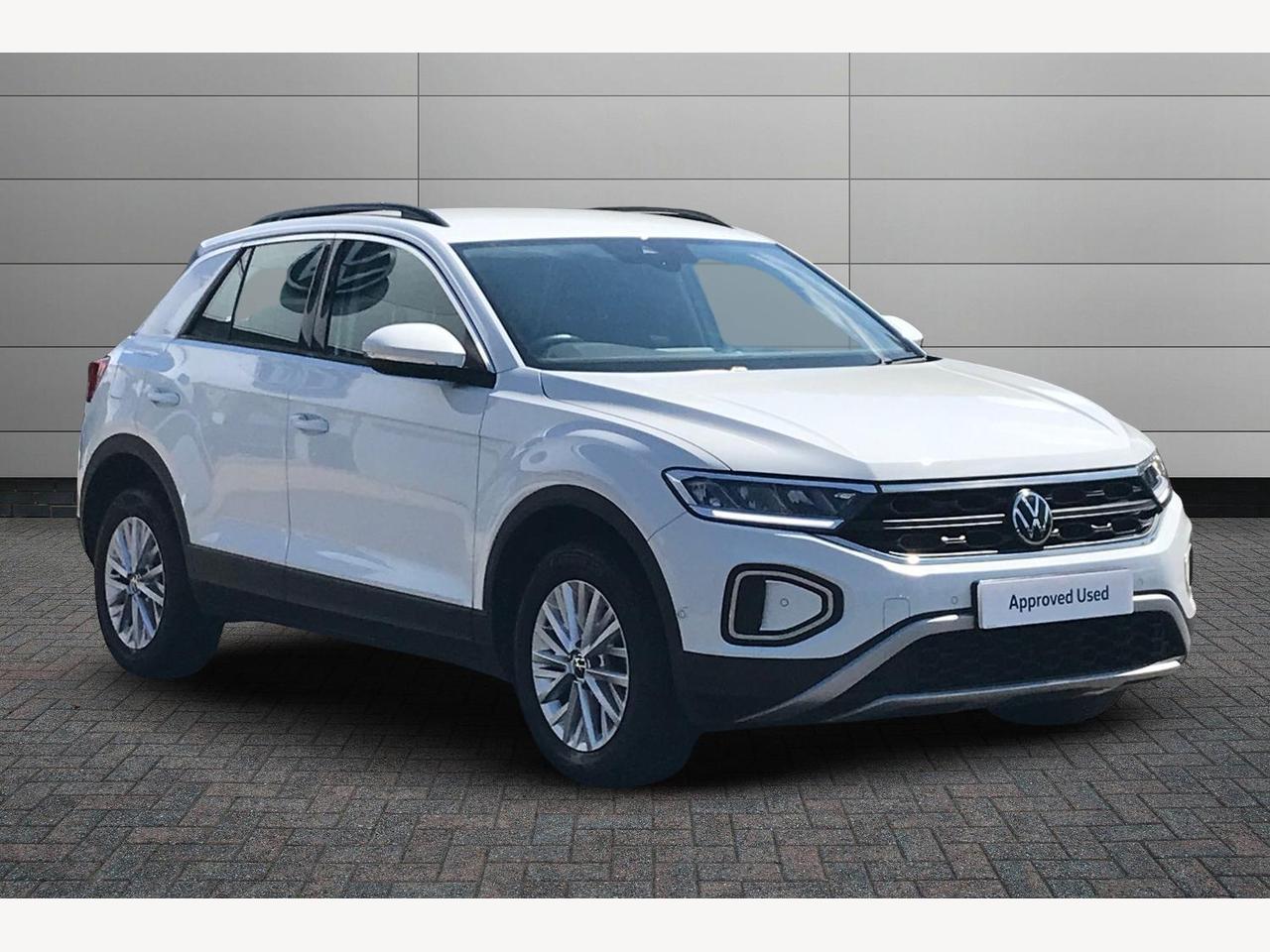 Main listing image - Volkswagen T-Roc