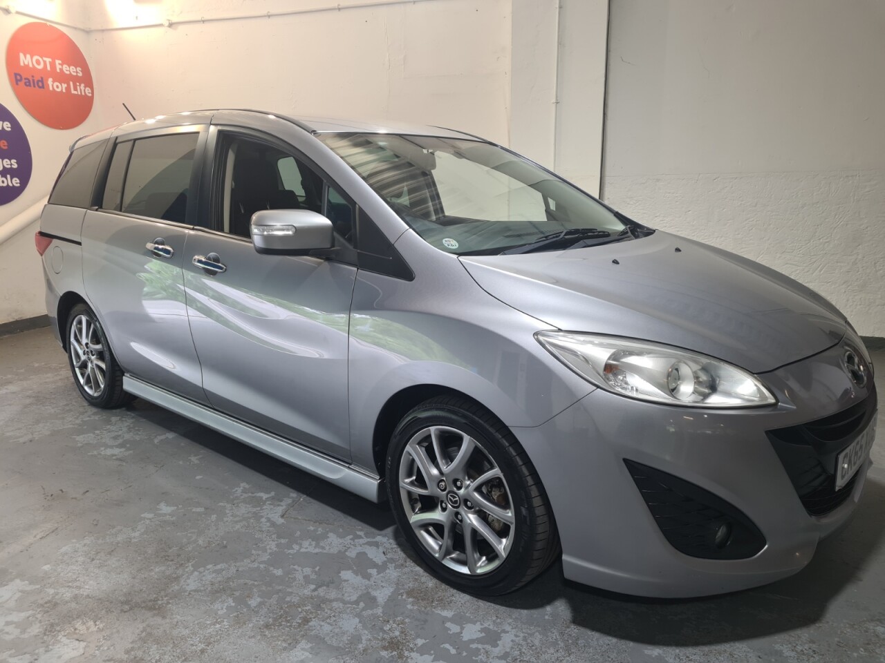 Main listing image - Mazda 5