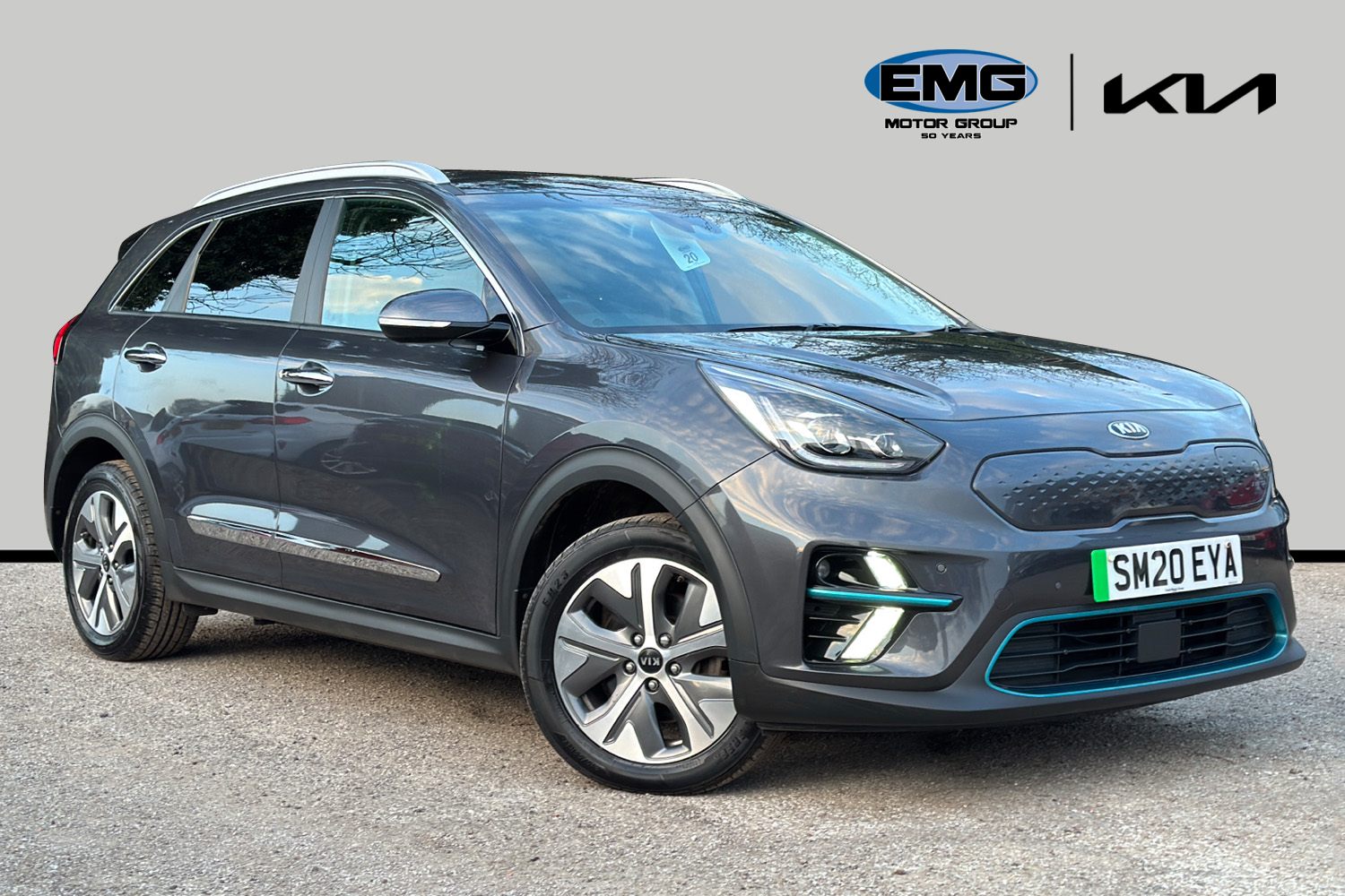 Main listing image - Kia e-Niro