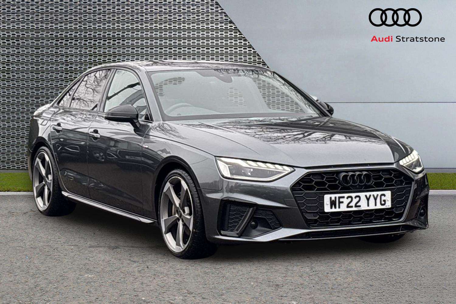 Main listing image - Audi A4