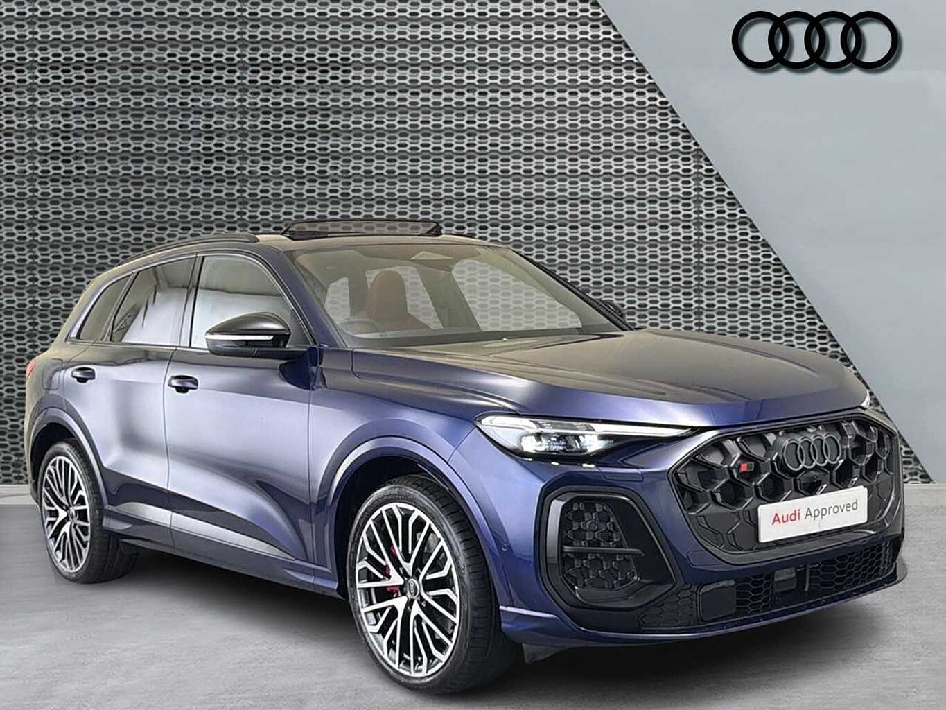 Main listing image - Audi Q5