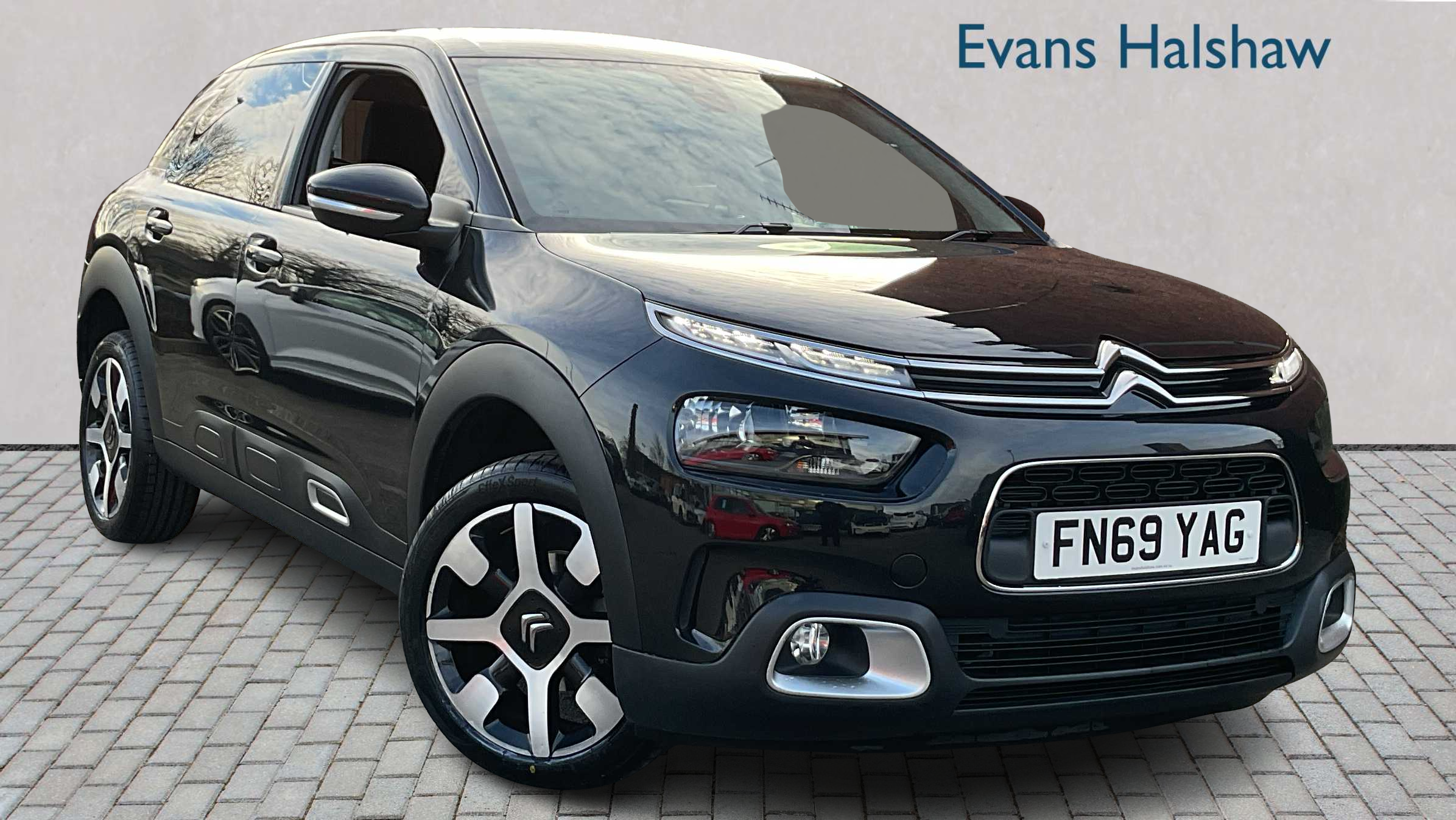 Main listing image - Citroen C4 Cactus