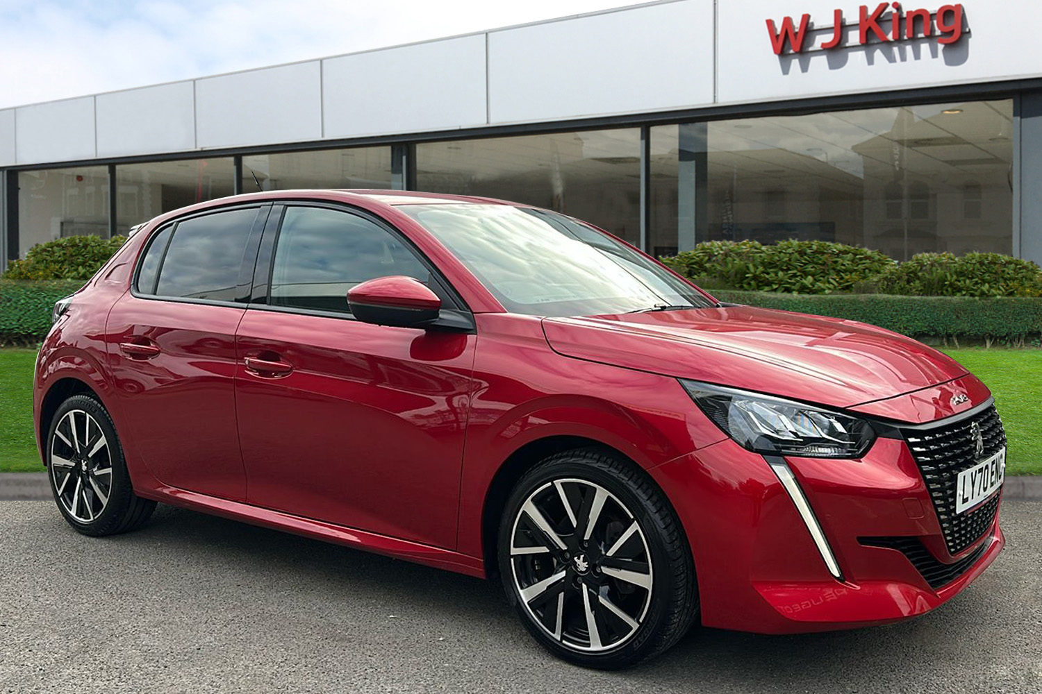 Main listing image - Peugeot 208