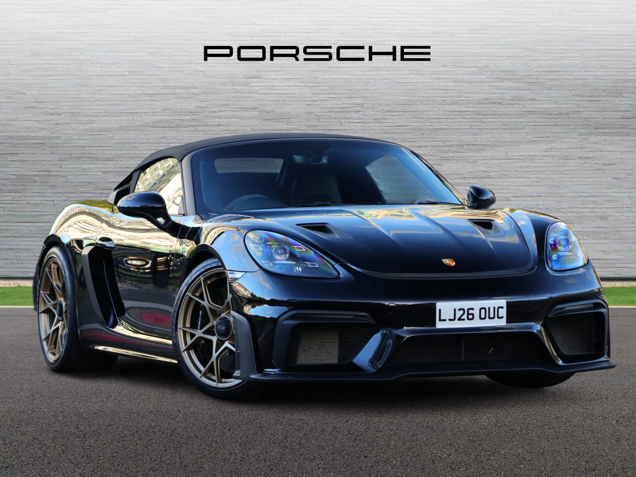Main listing image - Porsche 718