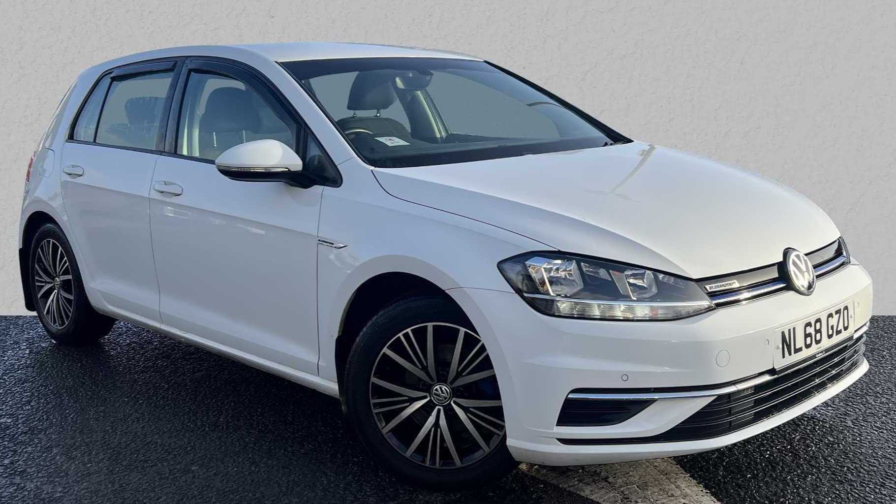 Main listing image - Volkswagen Golf