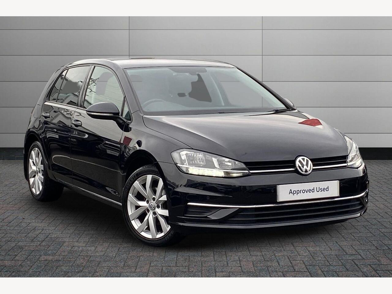Main listing image - Volkswagen Golf