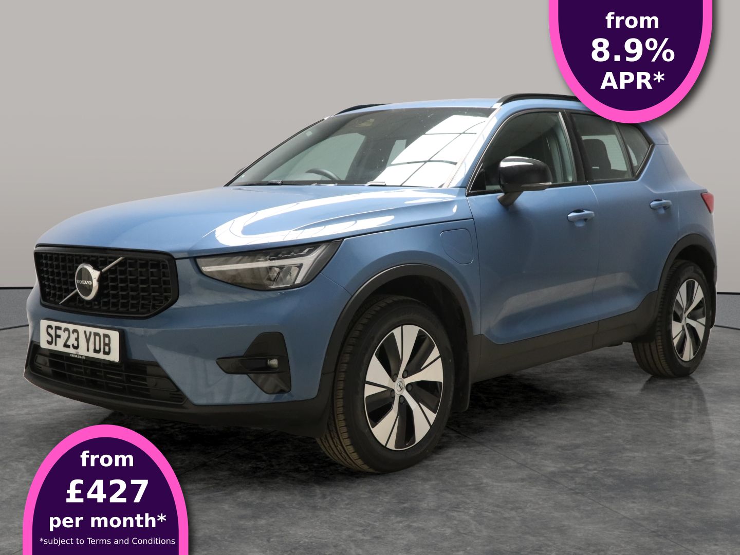 Main listing image - Volvo XC40 Recharge