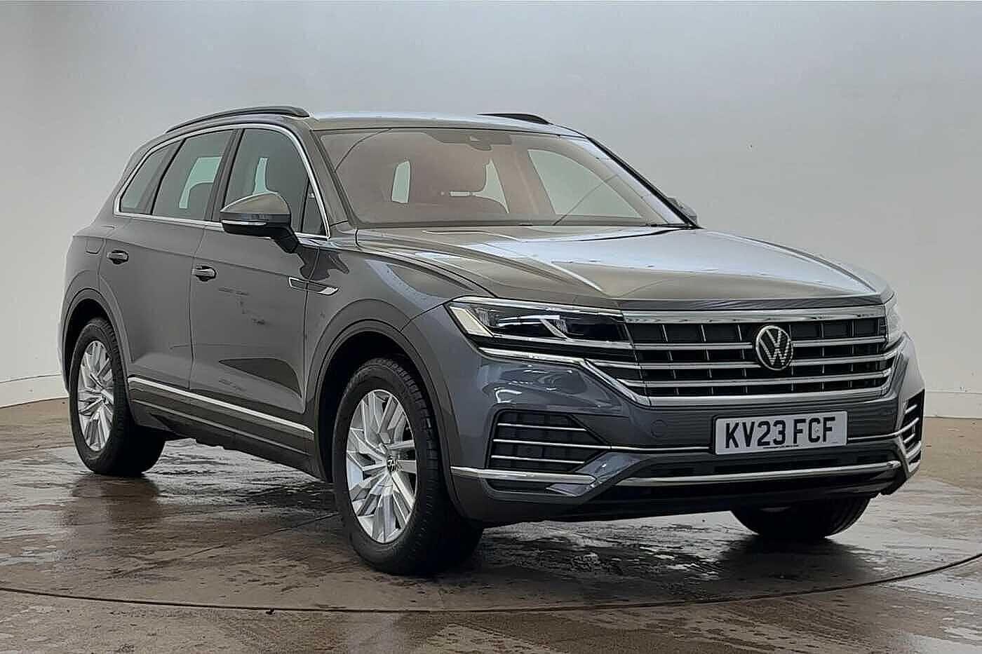 Main listing image - Volkswagen Touareg