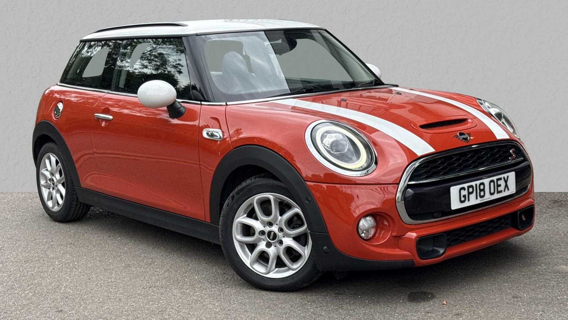 Main listing image - MINI Hatchback