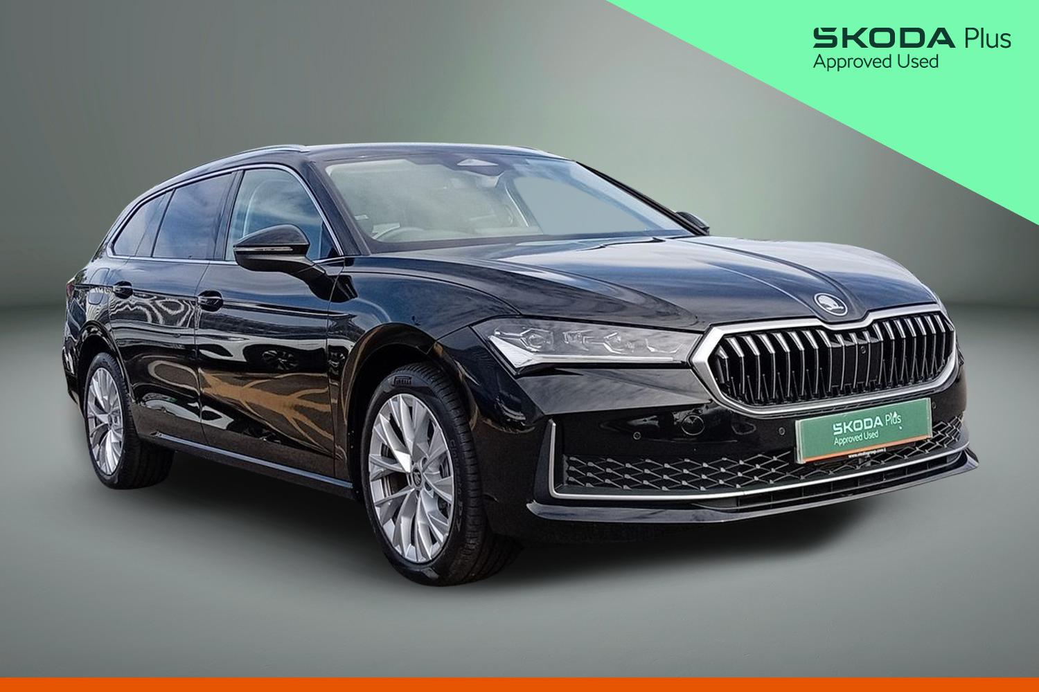 Main listing image - Skoda Superb
