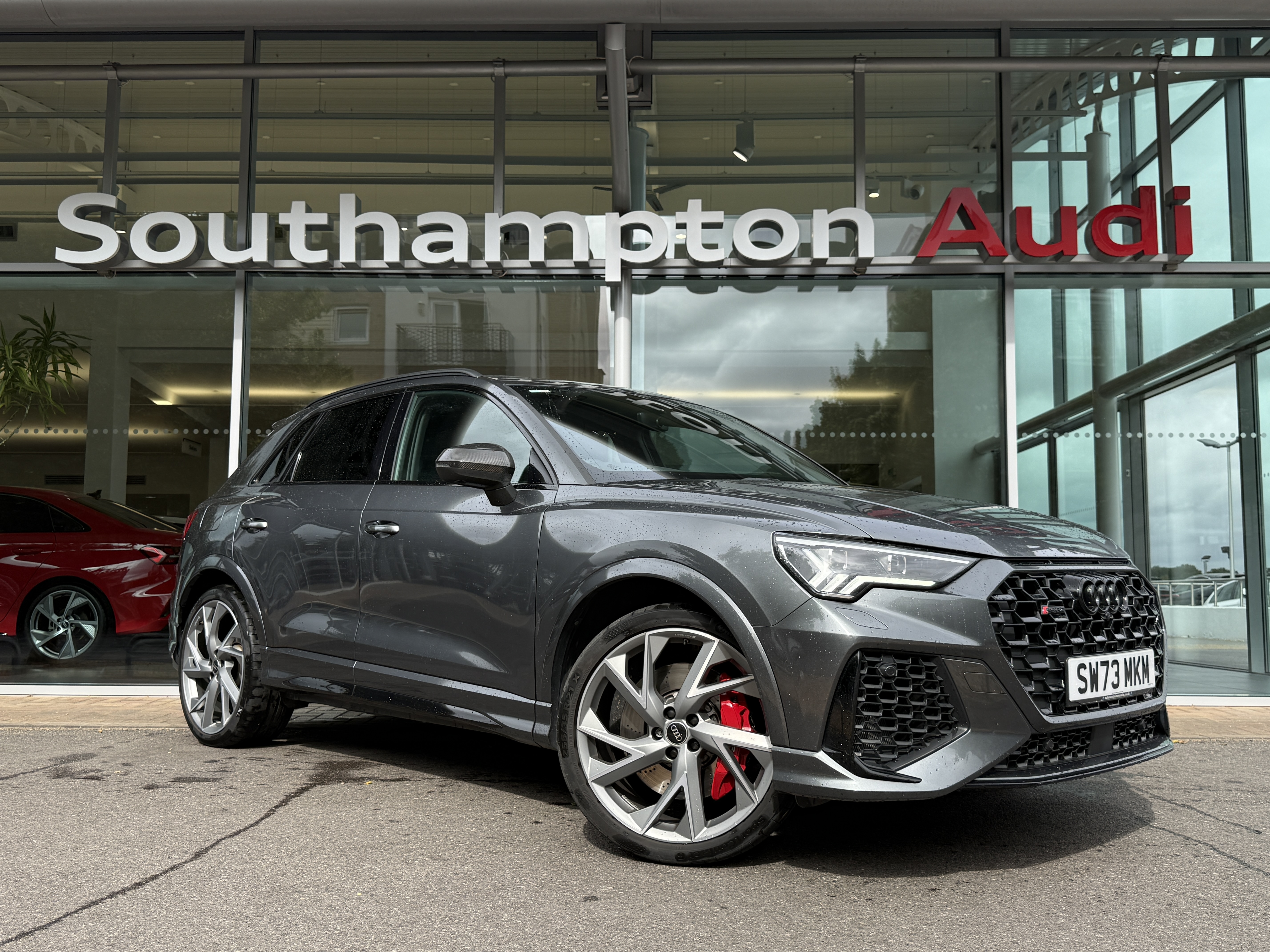 Main listing image - Audi RS Q3