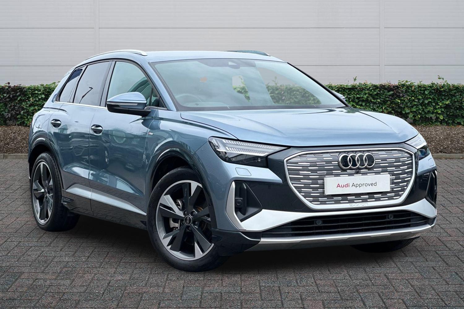 Main listing image - Audi Q4