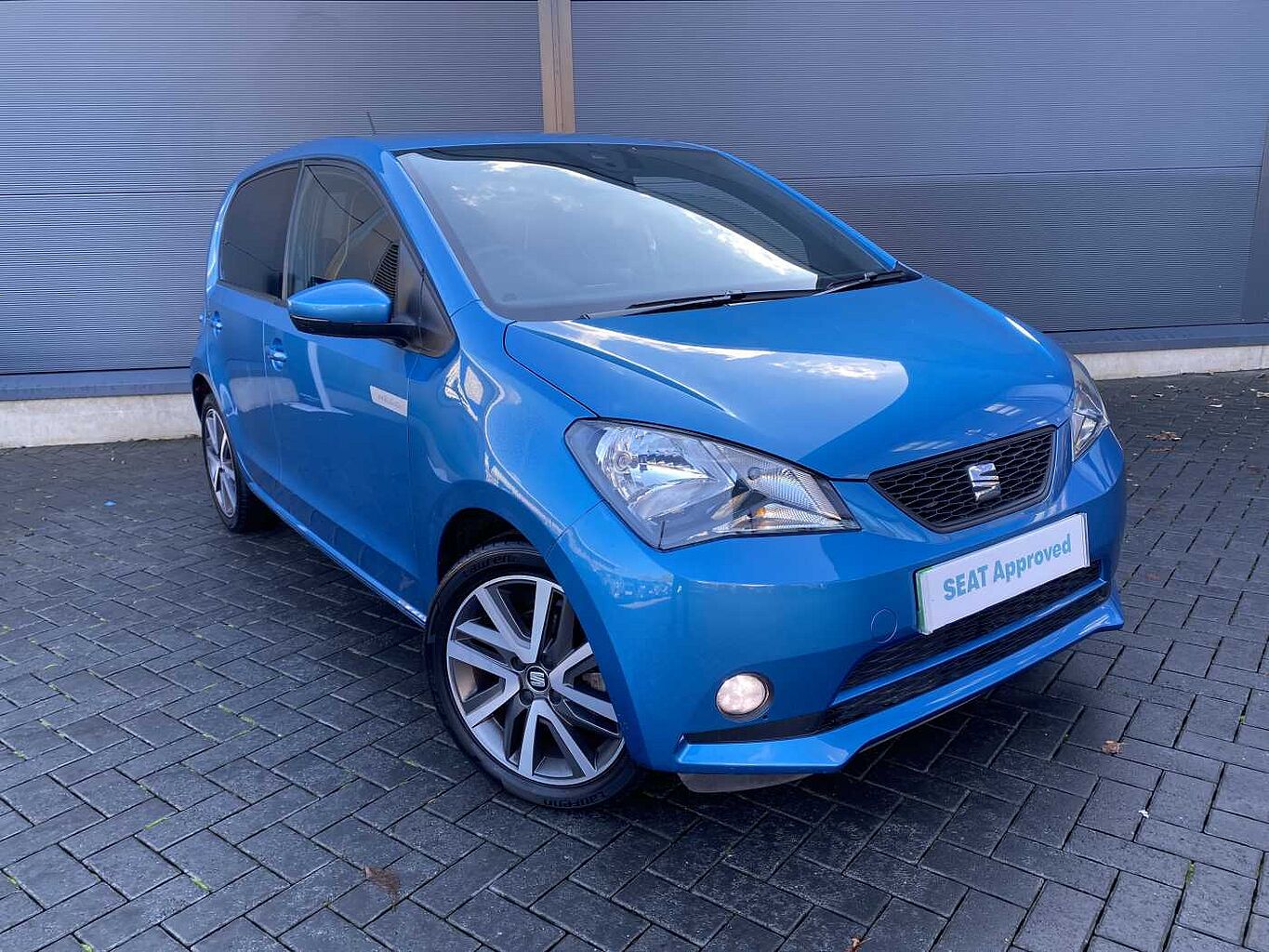 Main listing image - SEAT Mii Electric