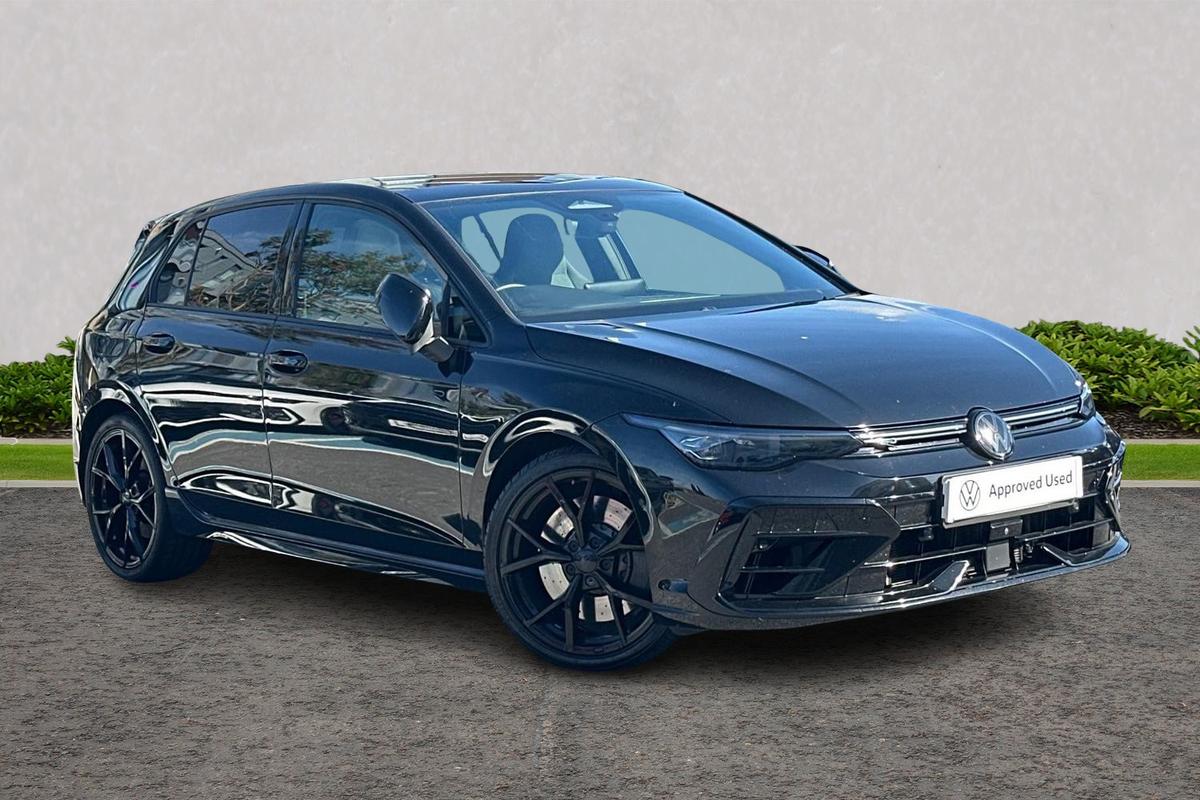 Main listing image - Volkswagen Golf