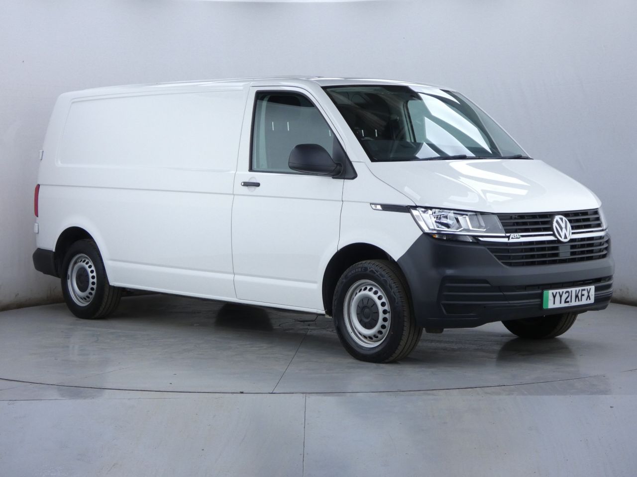 Main listing image - Volkswagen Transporter