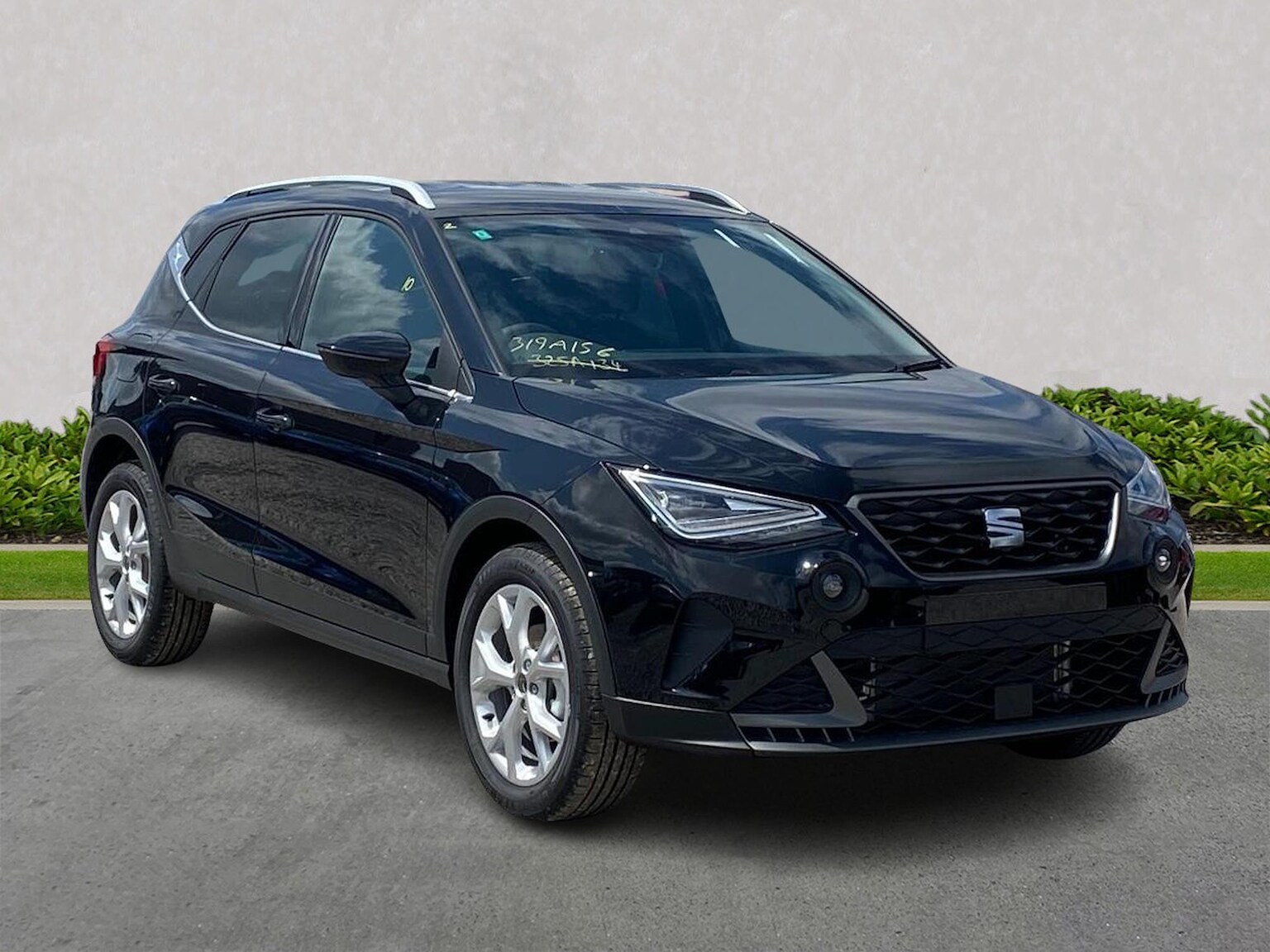Main listing image - SEAT Arona