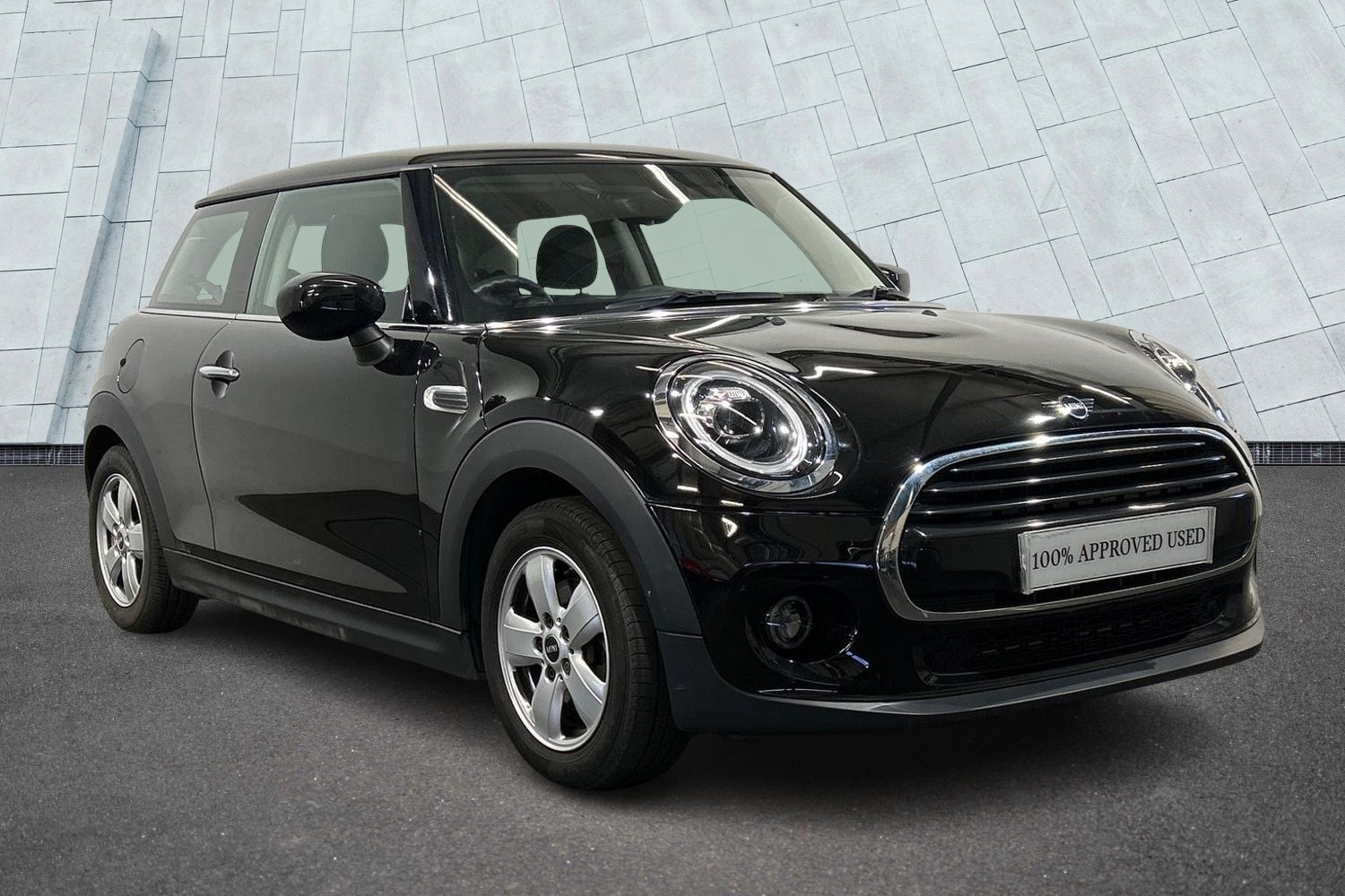 Main listing image - MINI Hatchback