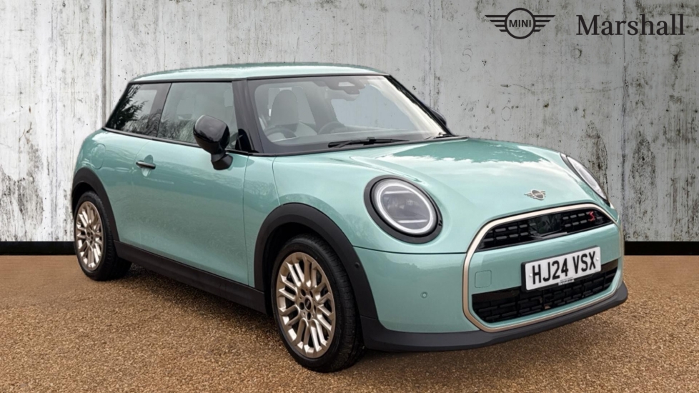 Main listing image - MINI Hatchback