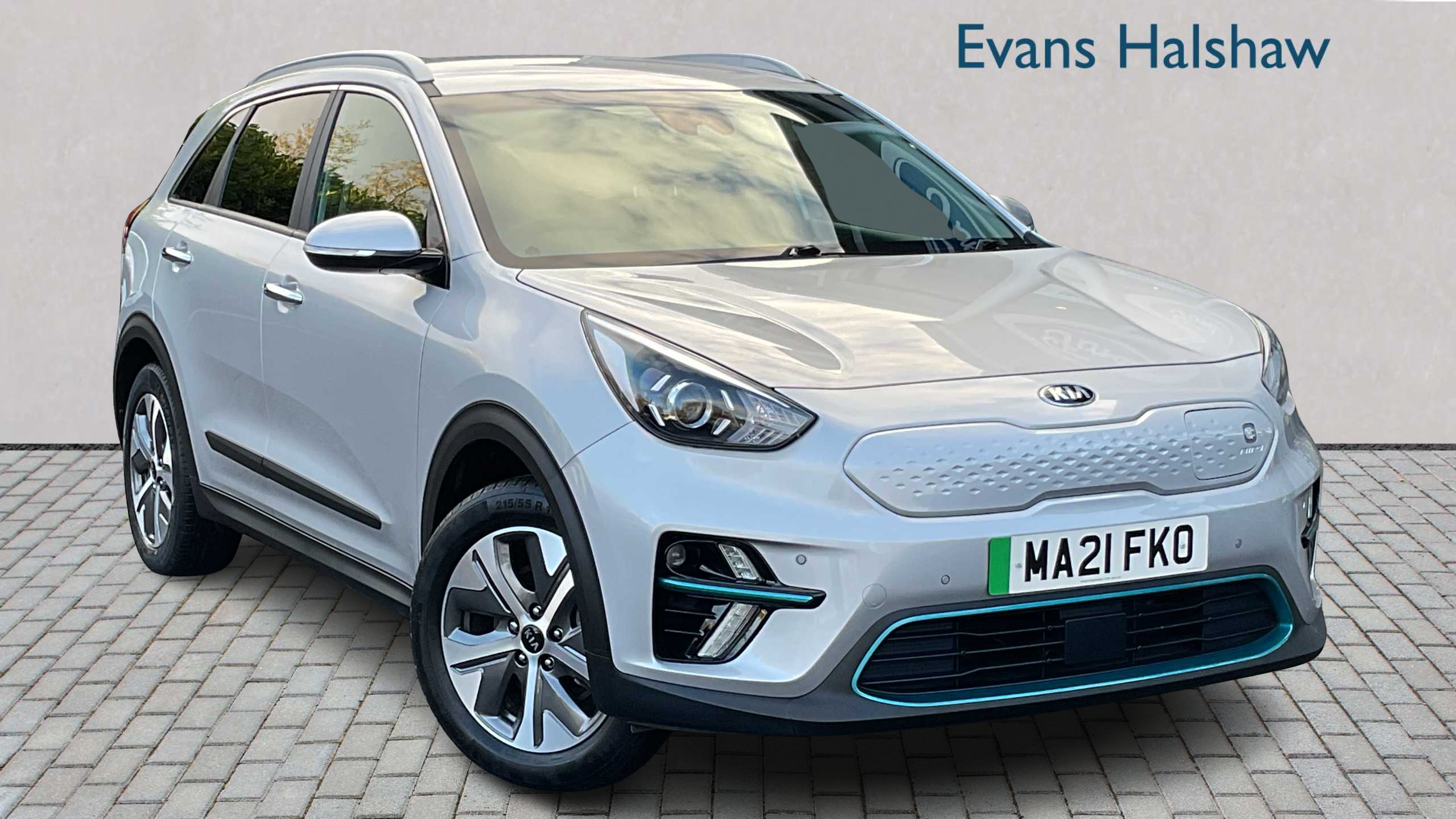 Main listing image - Kia e-Niro